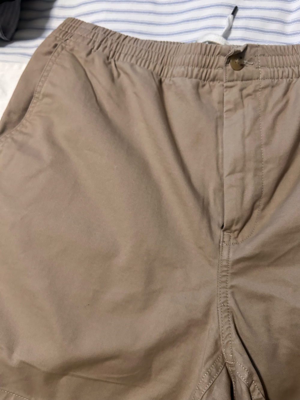 Ralph Lauren Men’s Elastic Waist Flat-Front Shorts in Khaki